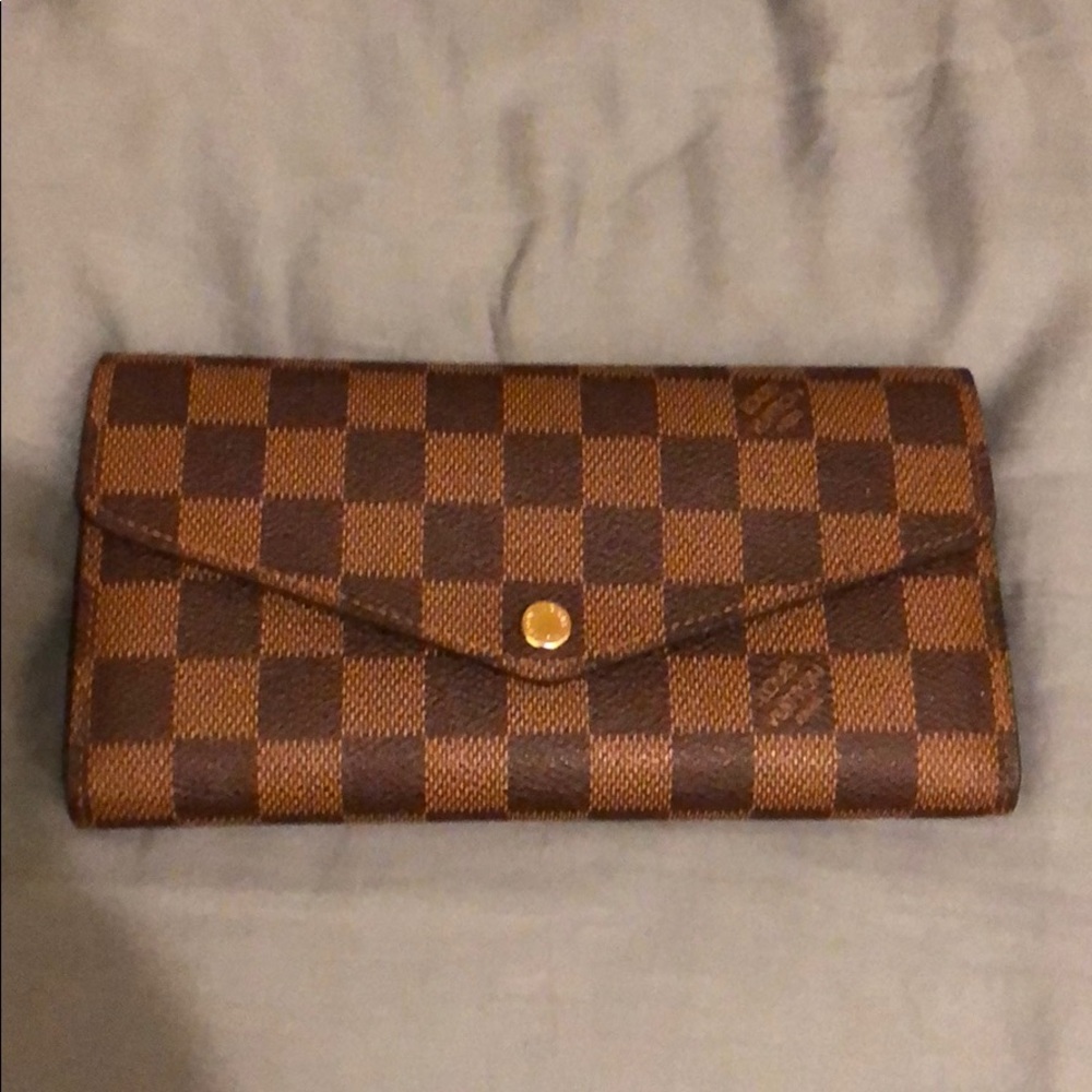 Louis Vuitton women’s wallet